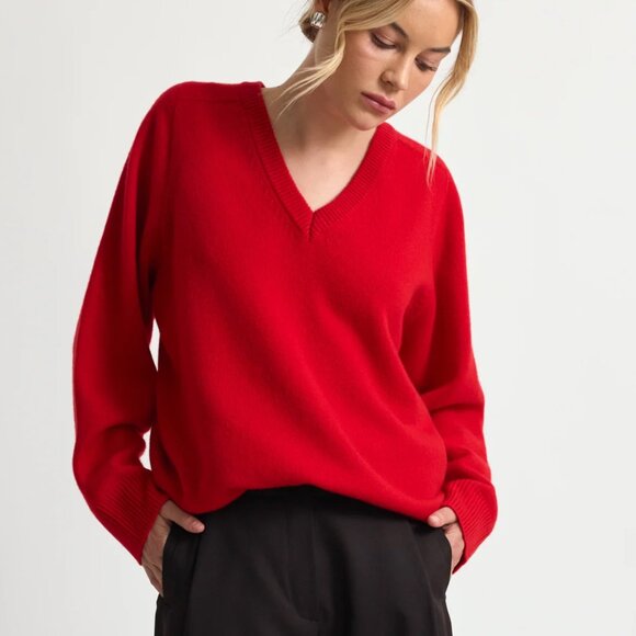 NWT Almina Concept Wool V Neck Sweater - Picture 3 of 9
